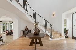 2794 Bella Vista Drive, Santa Barbara CA 93108