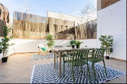 CHARMING FLAT WITH PATIO IN BONANOVA, Barcelona 08022