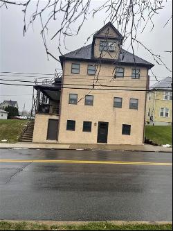 343 Mauch Chunk Street Unit 4, Nazareth Borough PA 18064