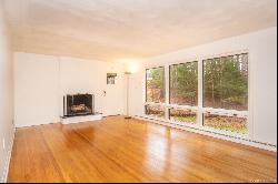 18 Bradley Brook Drive, Granby CT 06060