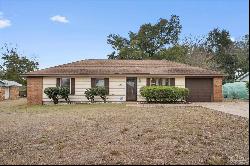 7805 Coronet Ln, Pensacola FL 32514