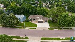 1805 S Oxford Ave, Sioux Falls SD 57106