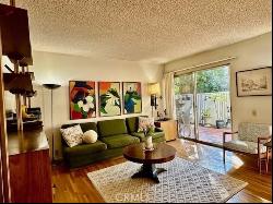 4353 Colfax Avenue #33, Studio City CA 91604