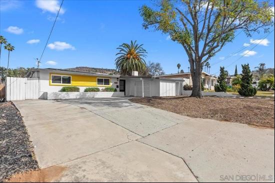 9255 Fairlawn St, Santee CA 92071