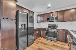 2795 Atomic Tangerine Way Unit 5, Las Vegas NV 89183