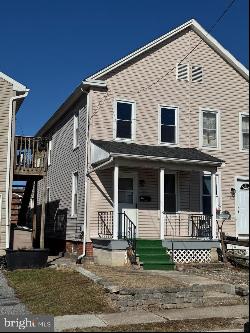 427 Pine Street, Hanover PA 17331