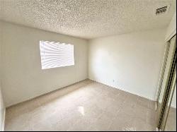 16214 Juniper Street #3, Hesperia CA 92345