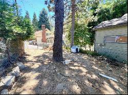 22821 Azalia Lane, Crestline CA 92325