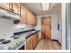 701 Columbia St Unit 301, Vancouver WA 98660