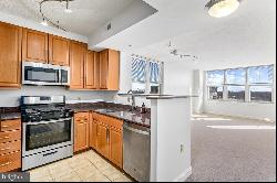 11760 Sunrise Valley Drive Unit 513, Reston VA 20191