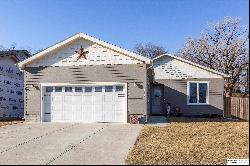 2726 Krejci Boulevard, Blair NE 68008