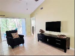 5685 Whitaker Rd Unit C204, Naples FL 34112