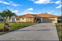 4966 Mederia Ln, Estero FL 33928