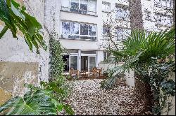 PARIS 16 / RUE CHARDON LAGACHE - Apartment for rent - 3 rooms - 1 bedroom - 52m² - Terrace