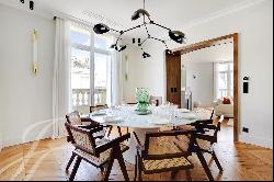 Victor Hugo - Family apartment totally renovated