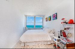 2899 Collins Ave,Miami Beach, FL, 33140