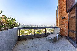 Penthouse with breathtaking views and a gourmet terrace in a prime location