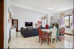 Flat, 3 bedrooms, for Sale