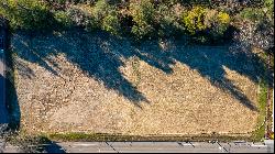 Vacant Lot in Healdsburg