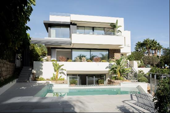 Luxury Estepona Villa Oasis