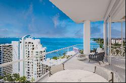 RITZ-CARLTON RESIDENCES, SARASOTA BAY