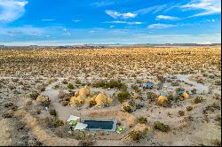 Where Earth Architecture Meets Shamanic Art! Bonita Domes  - Joshua Tree