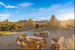 Where Earth Architecture Meets Shamanic Art! Bonita Domes  - Joshua Tree