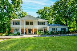 30 Cornwall Lane, Sands Point, NY 11050