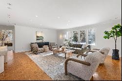 11 Trailside Rd,Weston, MA, 02493