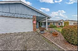 762 STINSON ST Independence, OR 97351