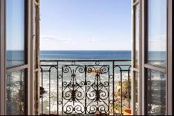 BIARRITZ, HEART OF THE TOWN, EXCEPTIONAL APARTMENT, PANORAMIC VIEW OF THE OCEAN