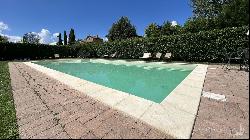 The Loggia House with garden and condo pool, Cortona – Tuscany