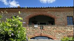 The Loggia House with garden and condo pool, Cortona – Tuscany