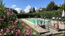 The Loggia House with garden and condo pool, Cortona – Tuscany