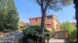 Lake view villa with pool and spa, Lake Trasimeno - Umbria