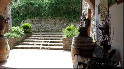 Panoramic farmhouse in a private area in Rapolano Terme, Siena 