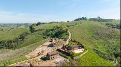 Giotto country house with loggia and garden near Montalcino, Siena