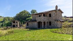 Leonardo country house with garden and porch, Montalcino, Siena