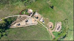 Michelangelo country house with pool and garden, Montalcino, Siena 