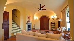 La Leopoldina Two-story house with condo pool, Cortona - Tuscany