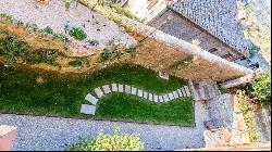 Medieval Downtown Residence with garden and views, Cortona - Tuscany