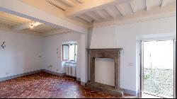 Medieval Downtown Residence with garden and views, Cortona - Tuscany