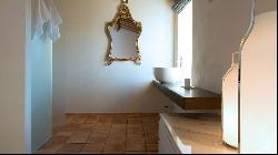 Design and History townhouse in Civita di Bagnoregio, Viterbo