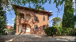 5-bedroom villa with garage + garden in Montepulciano, Siena - Tuscany