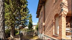 5-bedroom villa with garage + garden in Montepulciano, Siena - Tuscany