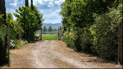 The Furnace country house to be completed, Cortona - Tuscany