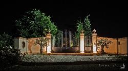 The Farmer's House to be completed, Cortona, Arezzo – Tuscany