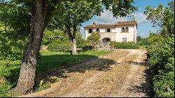 The Farmer's House to be completed, Cortona, Arezzo – Tuscany