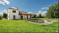 The Farmer's House to be completed, Cortona, Arezzo – Tuscany