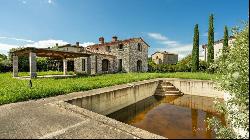 The Granary country house to be completed, Cortona, Arezzo – Tuscany